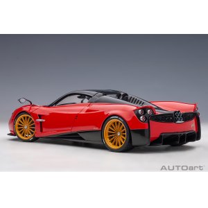 Pagani Huayra Roadster 2017