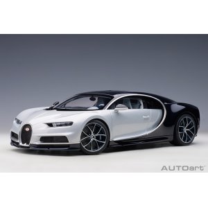 Bugatti Chiron - glacier white 1:12