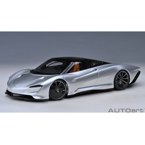 McLaren Speedtail super nova silver