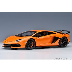 Lamborghini Aventador SVJ arancio atlas
