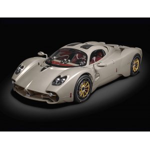 Pagani Utopia Pocher 1:8 Bausatz